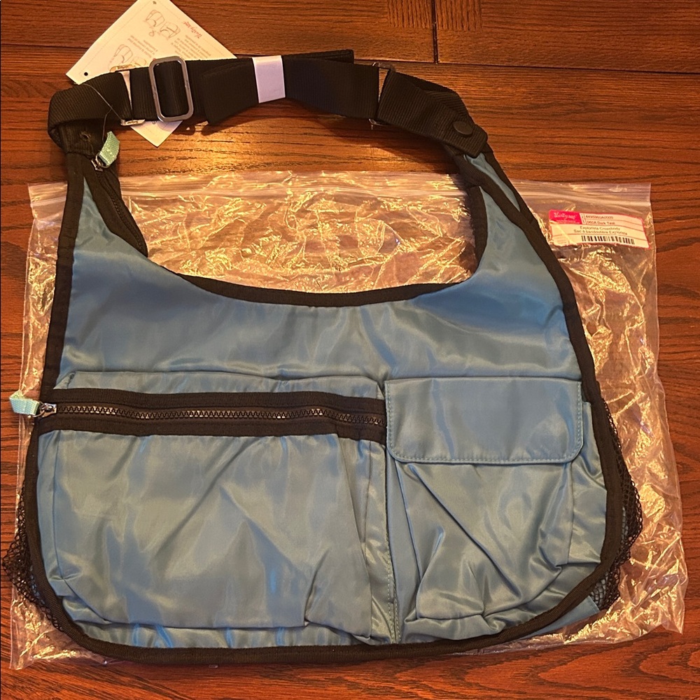 Thirty-One Explorista Crossbody Bag